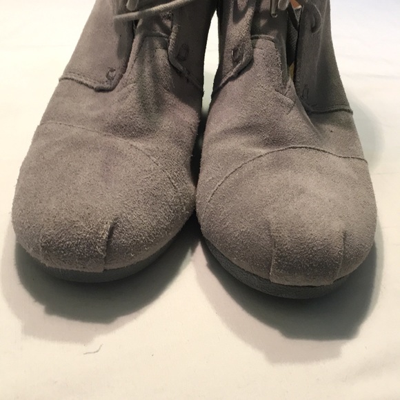 TOMS Sz 10 Embroidered Desert Wedge Ankle Booties - Picture 8 of 8